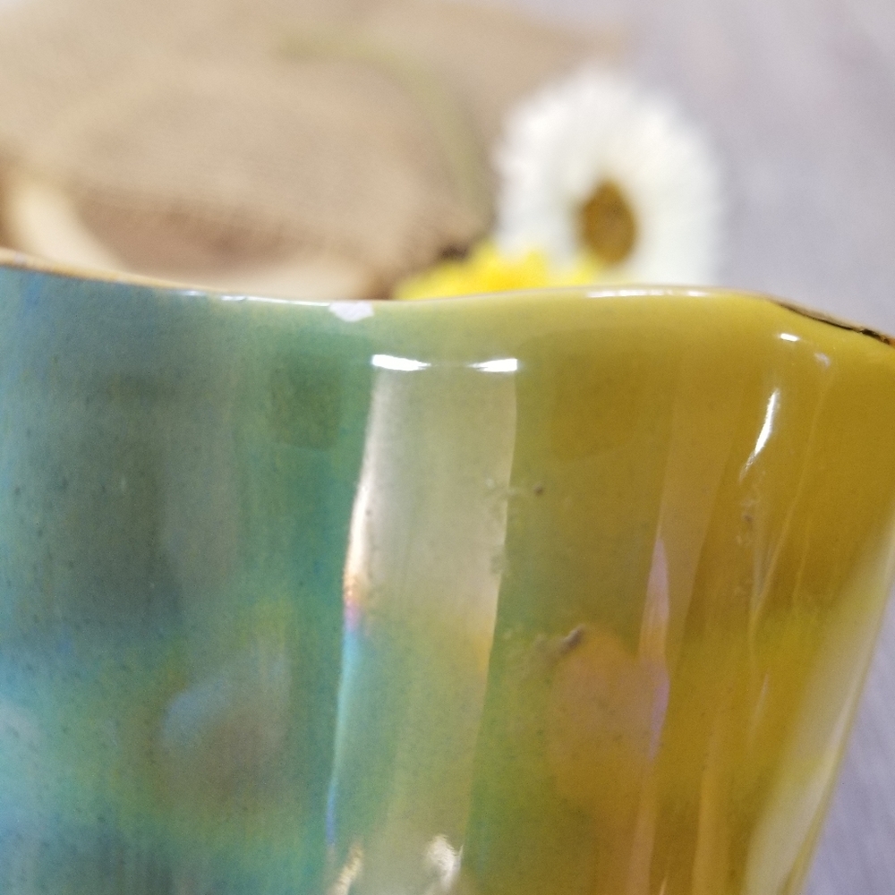 🎉HP🎉Stunning Italian rainbow luster glaze vase🌟 - Picture 14 of 16